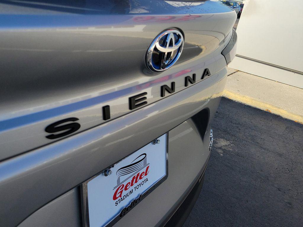 used 2024 Toyota Sienna car, priced at $31,958