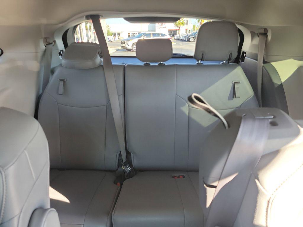 used 2024 Toyota Sienna car, priced at $31,958