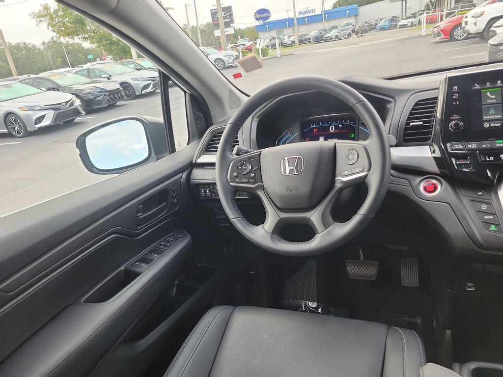 used 2024 Honda Odyssey car, priced at $36,564