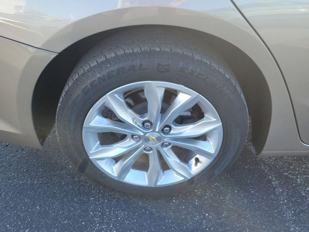 used 2022 Chevrolet Malibu car, priced at $12,665