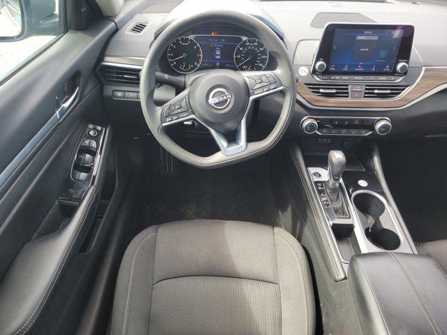 used 2023 Nissan Altima car, priced at $21,981
