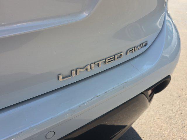 used 2022 Toyota Highlander car, priced at $35,500