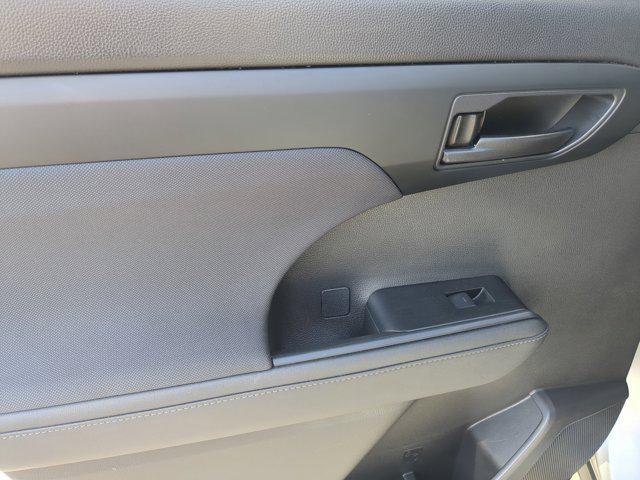 used 2023 Toyota Highlander car, priced at $33,015
