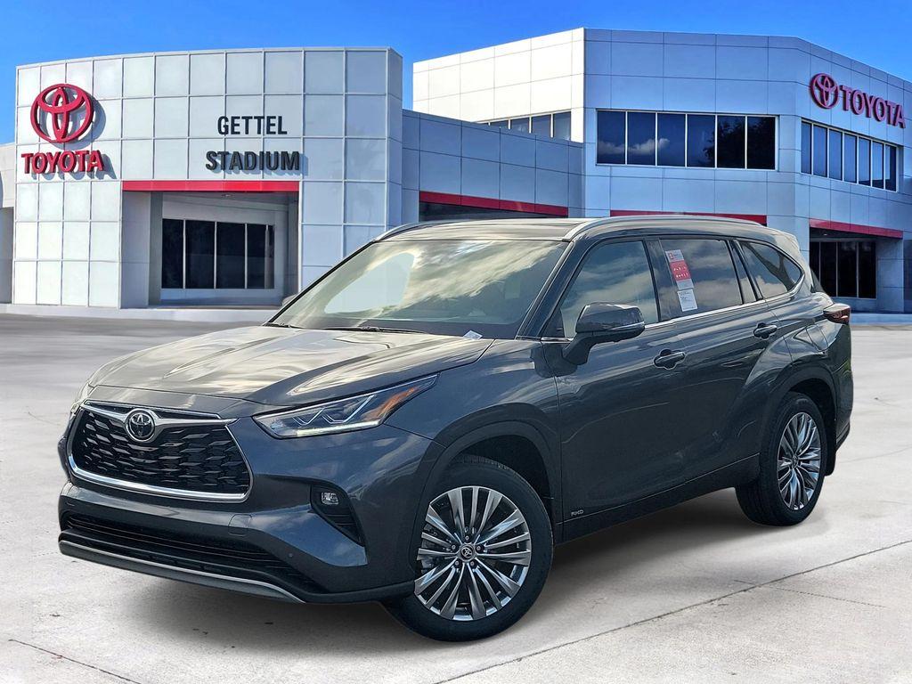 new 2025 Toyota Highlander Hybrid car, priced at $54,989