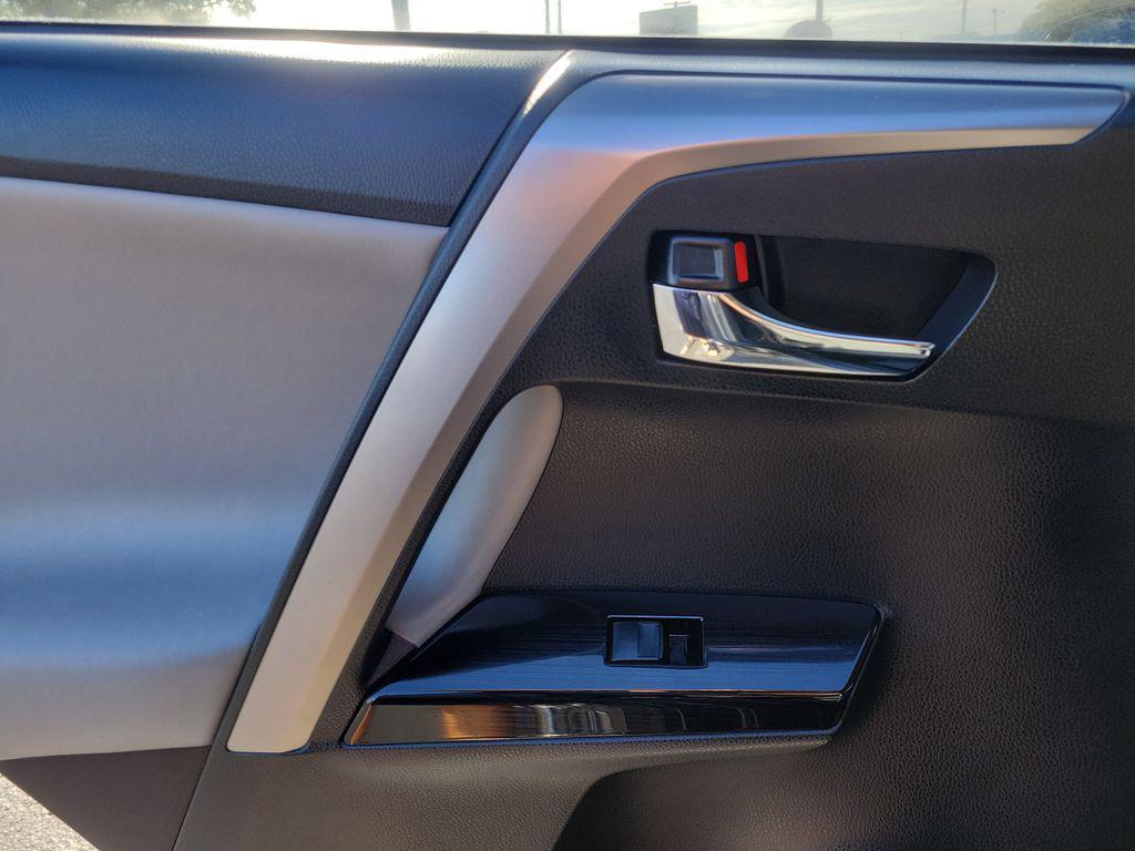 used 2017 Toyota RAV4 Hybrid car, priced at $15,614