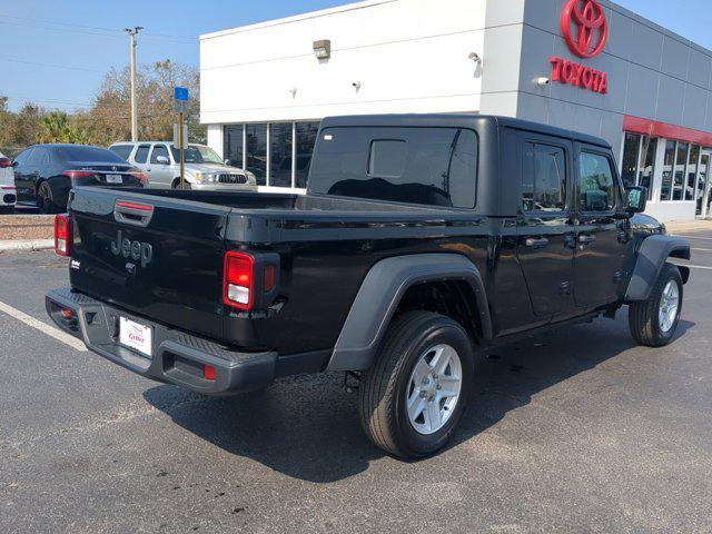 used 2023 Jeep Gladiator car, priced at $27,947