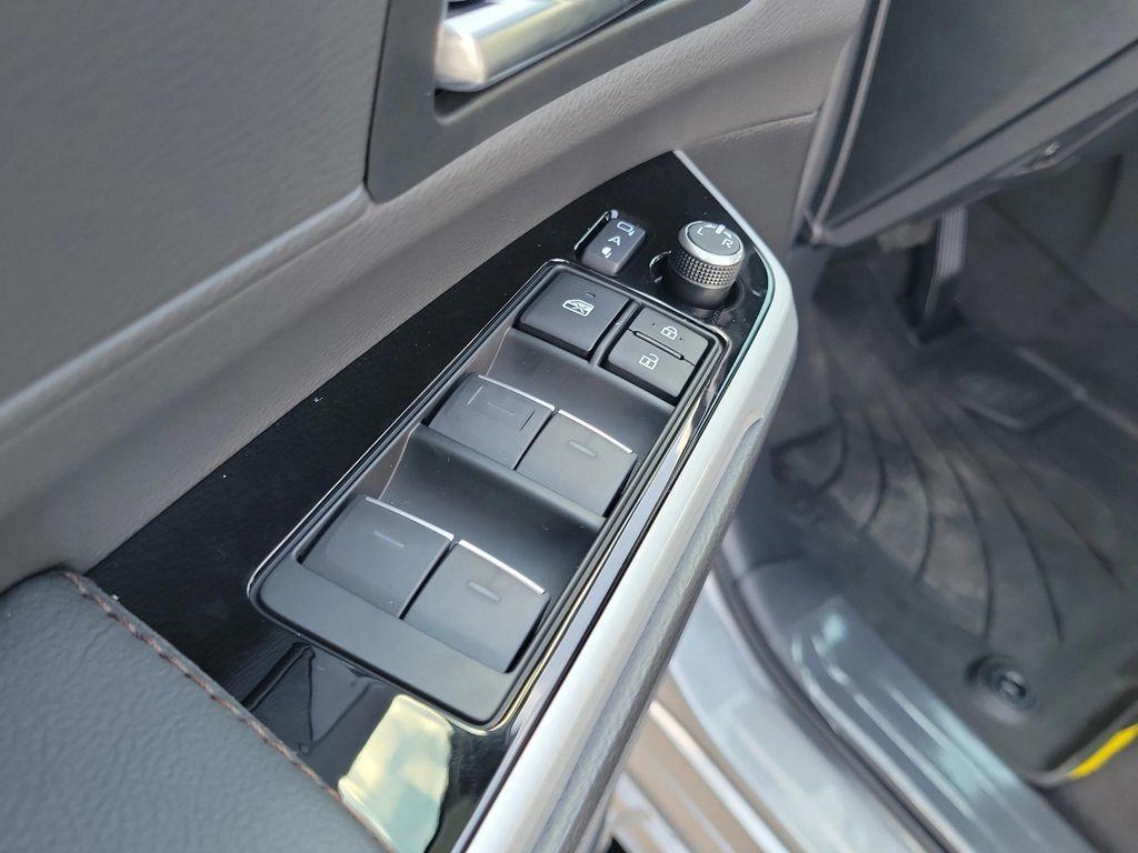 new 2025 Toyota Sienna car, priced at $59,284