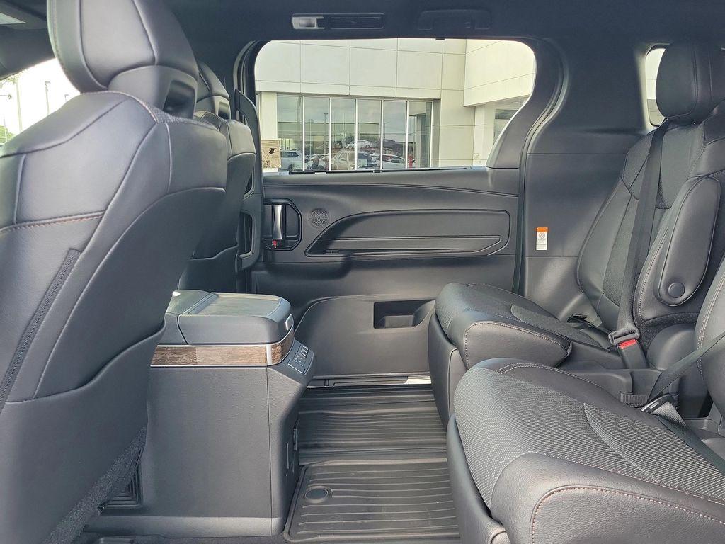 new 2025 Toyota Sienna car, priced at $59,284
