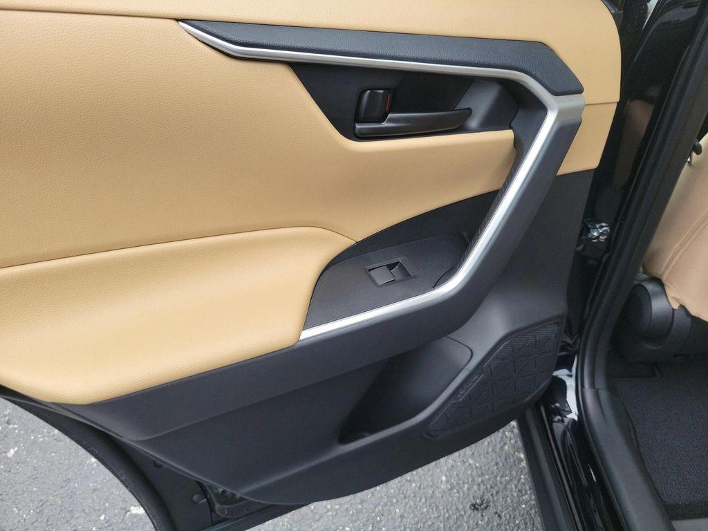 new 2025 Toyota RAV4 car, priced at $33,554