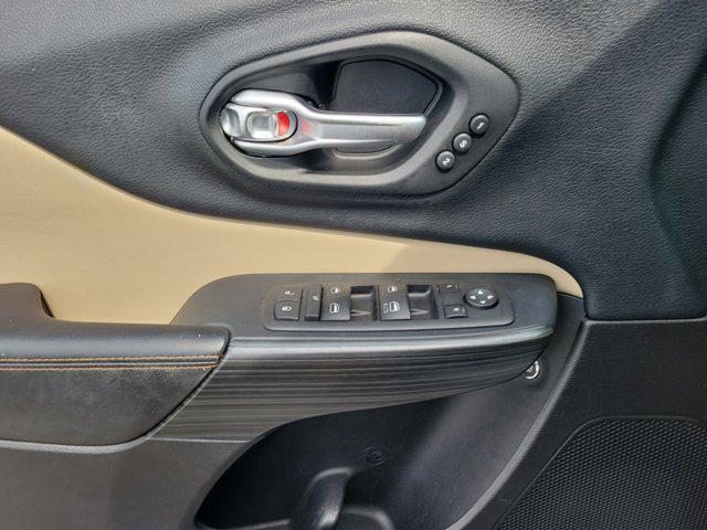 used 2016 Jeep Cherokee car, priced at $9,823