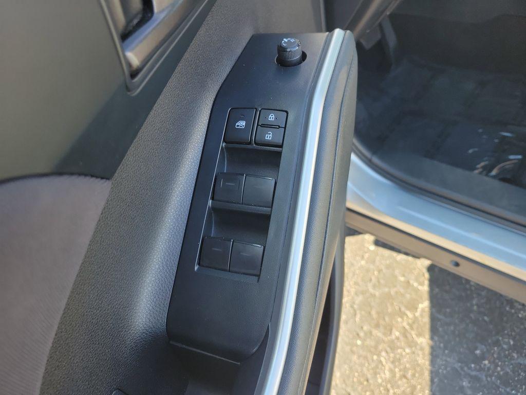 used 2023 Toyota Highlander car, priced at $28,352