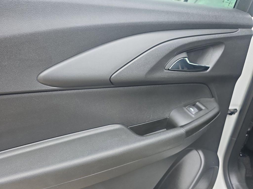 used 2024 Chevrolet TrailBlazer car, priced at $21,597