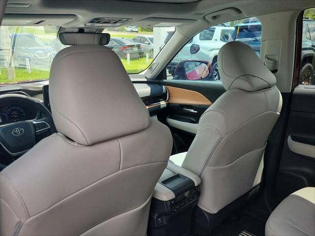 new 2025 Toyota Grand Highlander car, priced at $58,792