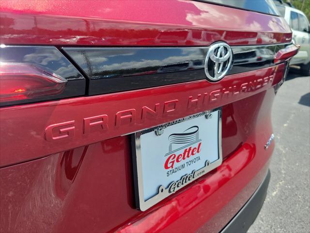 new 2025 Toyota Grand Highlander car, priced at $58,792
