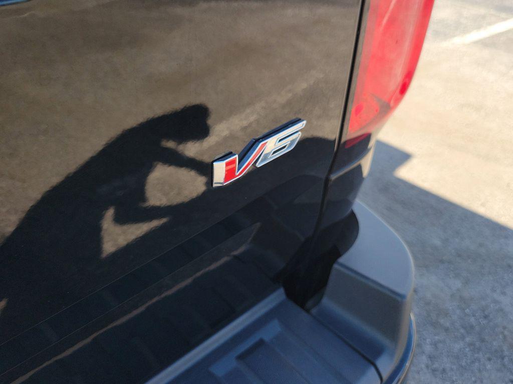 used 2022 Chevrolet Colorado car, priced at $25,000