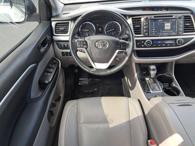 used 2018 Toyota Highlander car, priced at $26,350