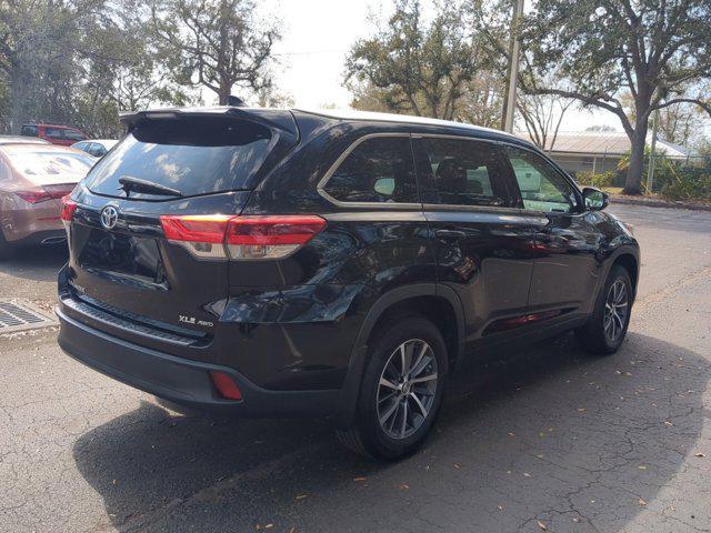 used 2018 Toyota Highlander car, priced at $25,308