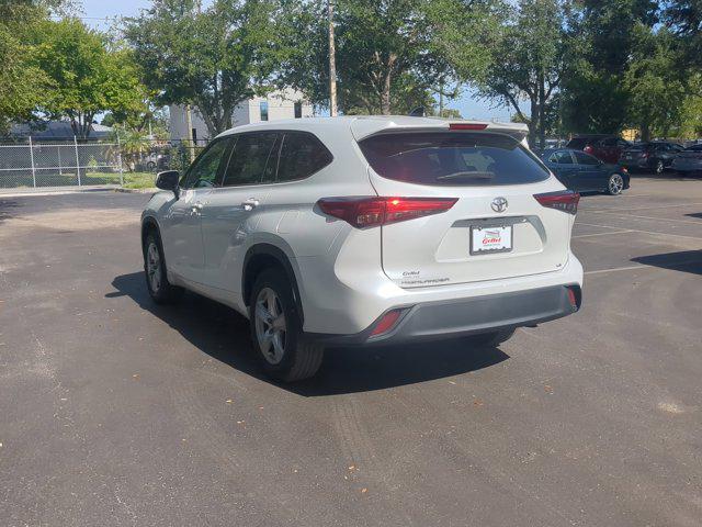 used 2022 Toyota Highlander car, priced at $31,000