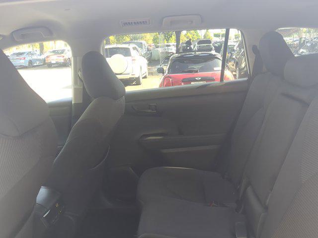 used 2022 Toyota Highlander car, priced at $31,000