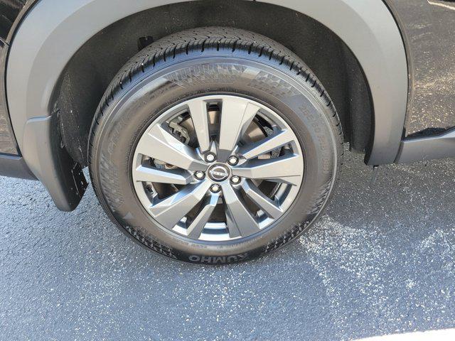 used 2024 Nissan Pathfinder car, priced at $31,465