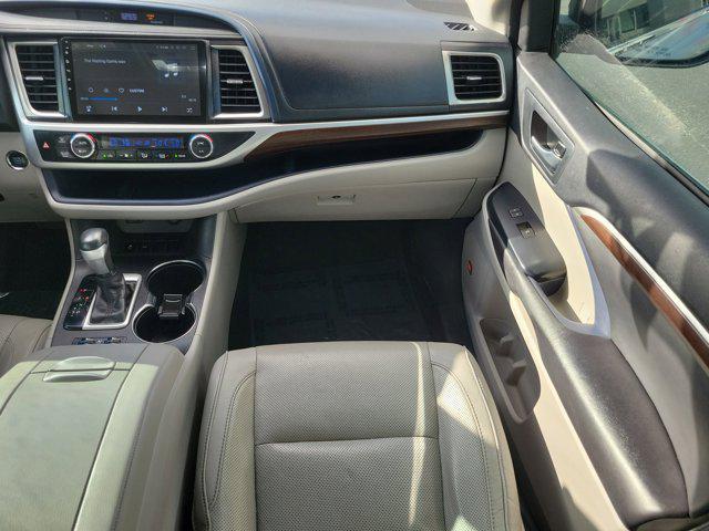 used 2016 Toyota Highlander car, priced at $17,000