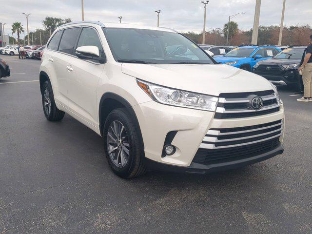 used 2017 Toyota Highlander car, priced at $25,580