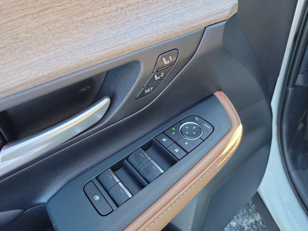 new 2026 Toyota Grand Highlander car, priced at $61,177