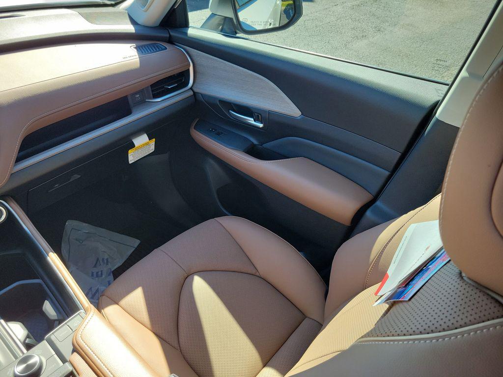 new 2026 Toyota Grand Highlander car, priced at $61,177