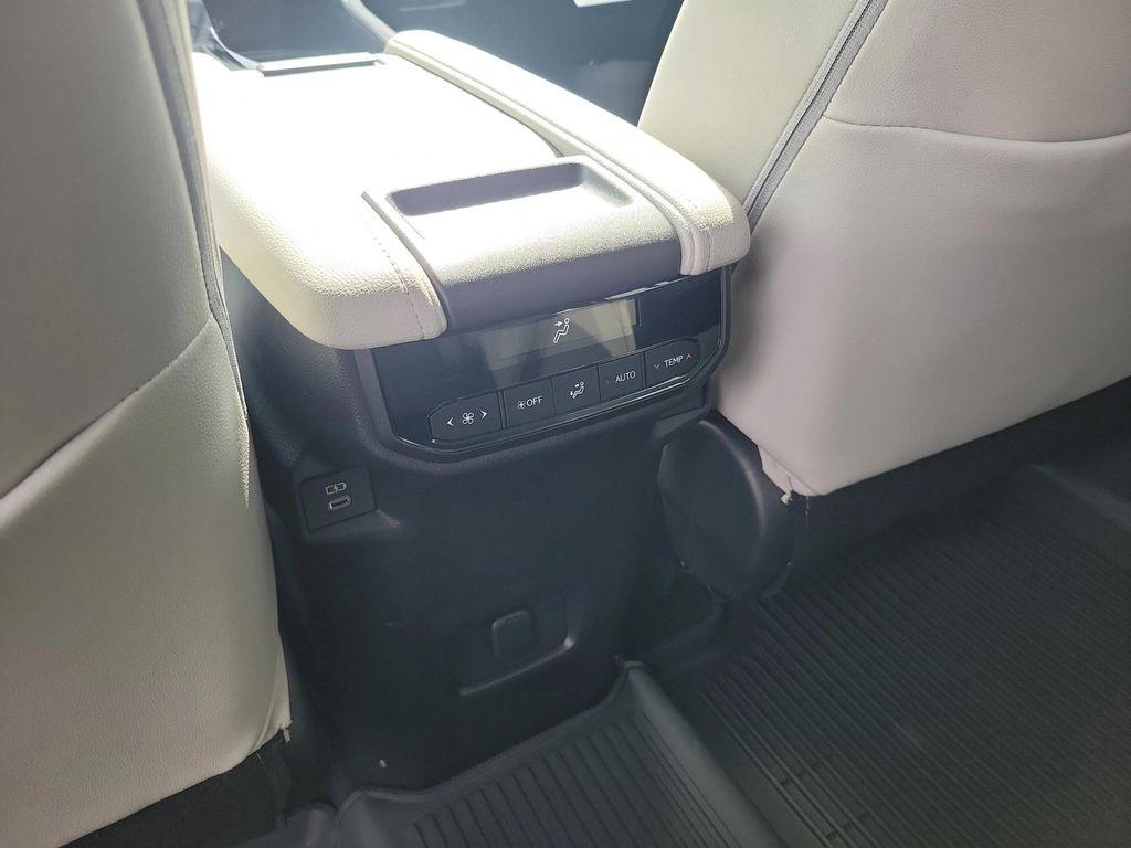 new 2025 Toyota Grand Highlander Hybrid car, priced at $55,270