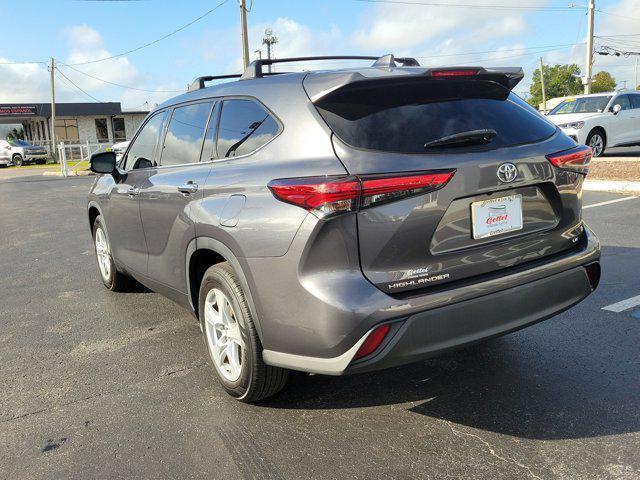 used 2020 Toyota Highlander car, priced at $26,640