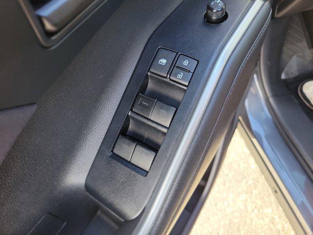 used 2020 Toyota Highlander car, priced at $26,640