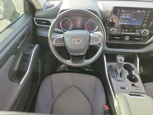 used 2020 Toyota Highlander car, priced at $26,640