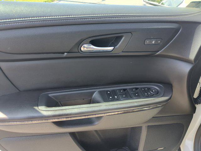 used 2015 GMC Acadia car, priced at $10,358