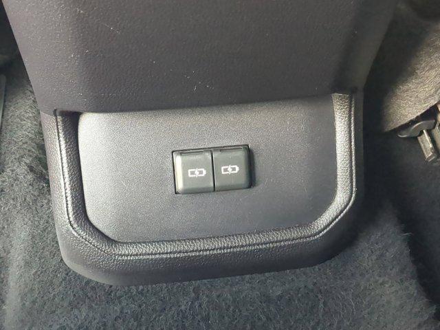 used 2022 Toyota Highlander car, priced at $32,602