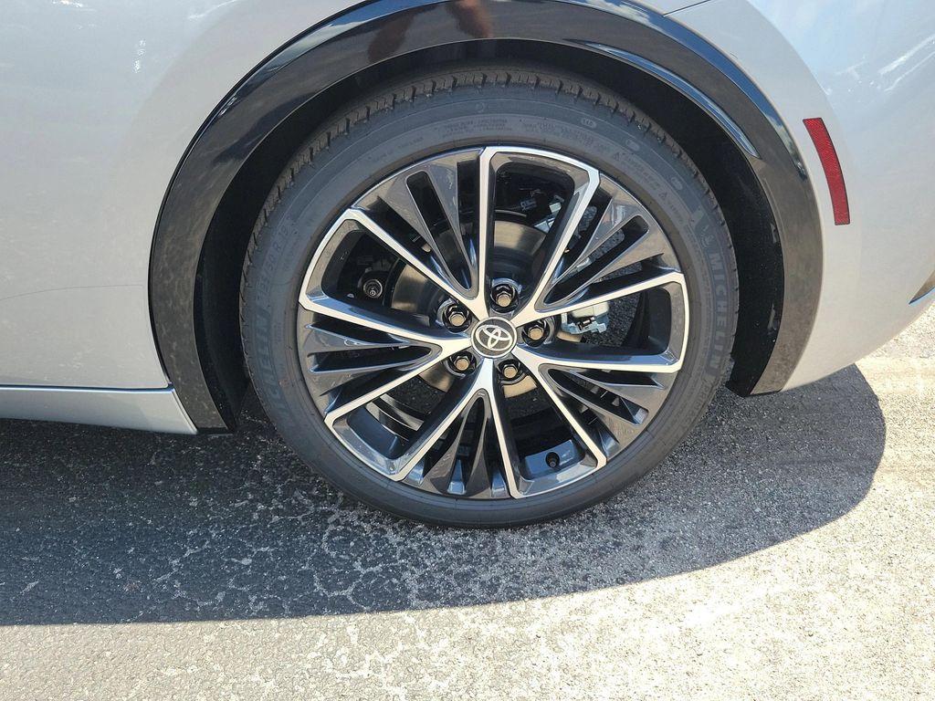 new 2025 Toyota Prius car, priced at $38,989