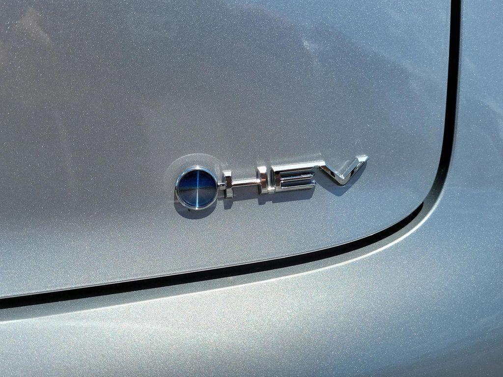 new 2025 Toyota Prius car, priced at $38,989