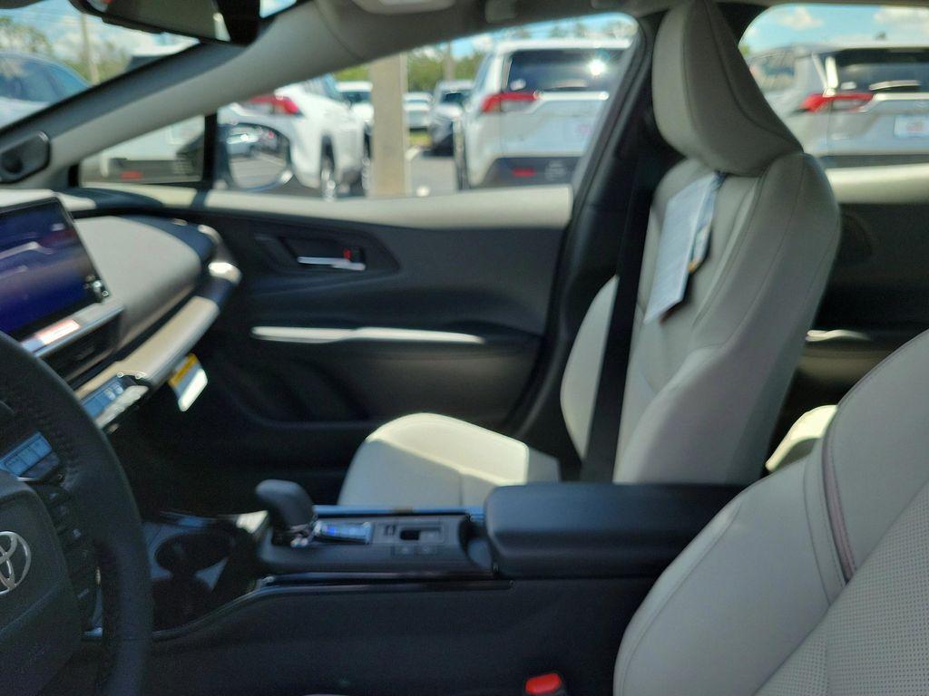 new 2025 Toyota Prius car, priced at $38,989