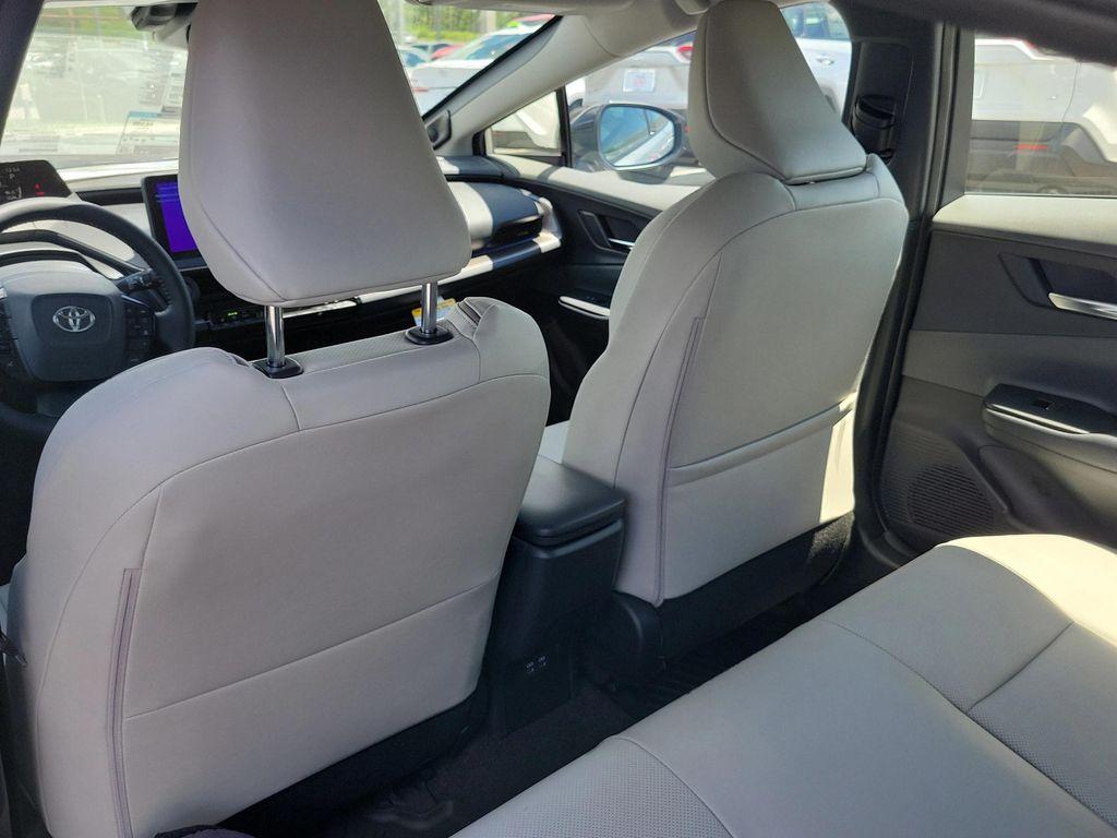 new 2025 Toyota Prius car, priced at $38,989