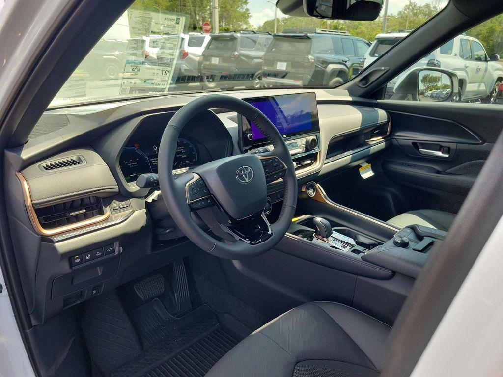 new 2025 Toyota Grand Highlander Hybrid car, priced at $62,910
