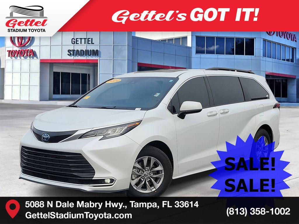 used 2022 Toyota Sienna car, priced at $37,990