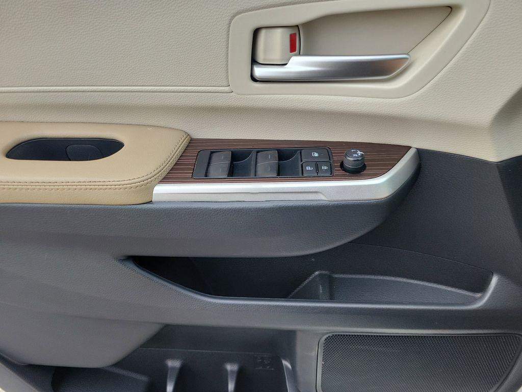 used 2022 Toyota Sienna car, priced at $37,990