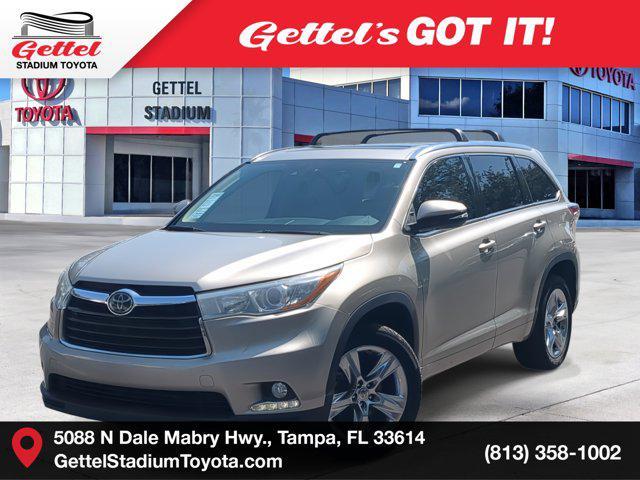 used 2015 Toyota Highlander car, priced at $21,455