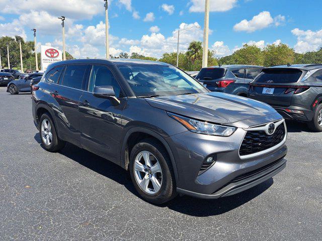 used 2020 Toyota Highlander car, priced at $27,500