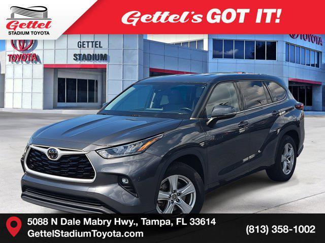 used 2020 Toyota Highlander car, priced at $27,500