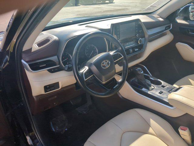 used 2021 Toyota Highlander car, priced at $28,711