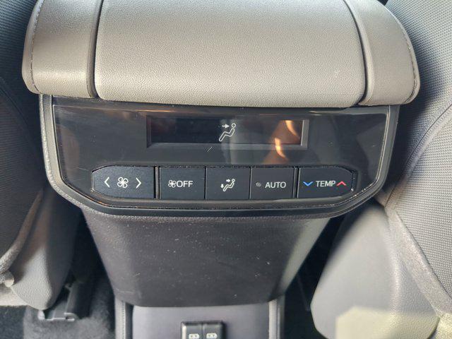 used 2024 Toyota Highlander car, priced at $36,957