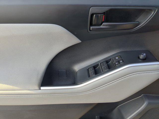 used 2024 Toyota Highlander car, priced at $36,957