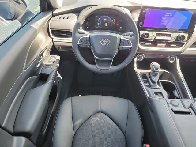 new 2025 Toyota Grand Highlander car, priced at $53,216