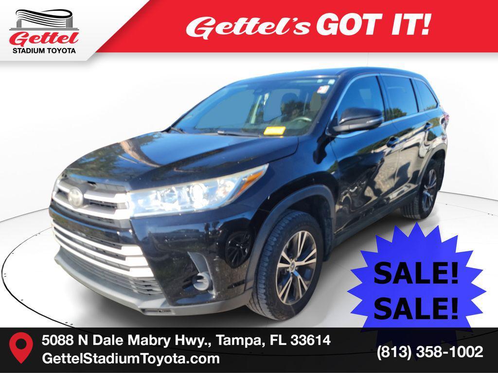 used 2019 Toyota Highlander car, priced at $18,210