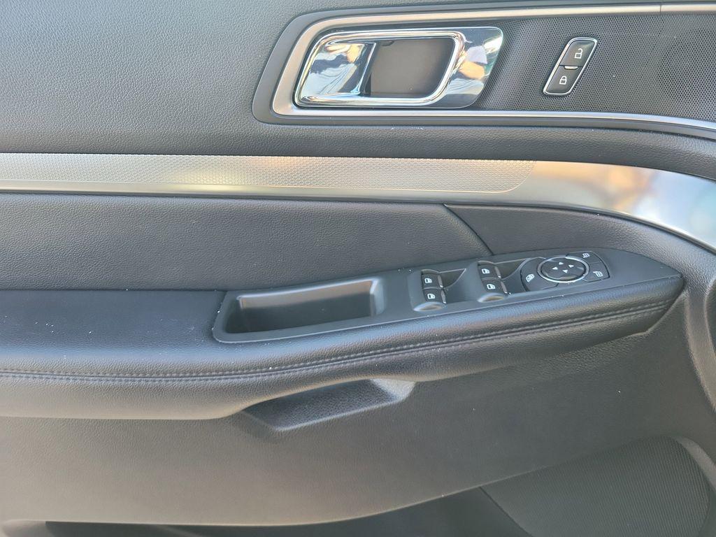 used 2018 Ford Explorer car, priced at $12,471